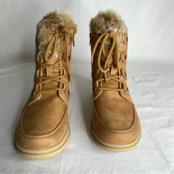 Cliff by White Mountain Holly women boot size 9M - Picture 6 of 10